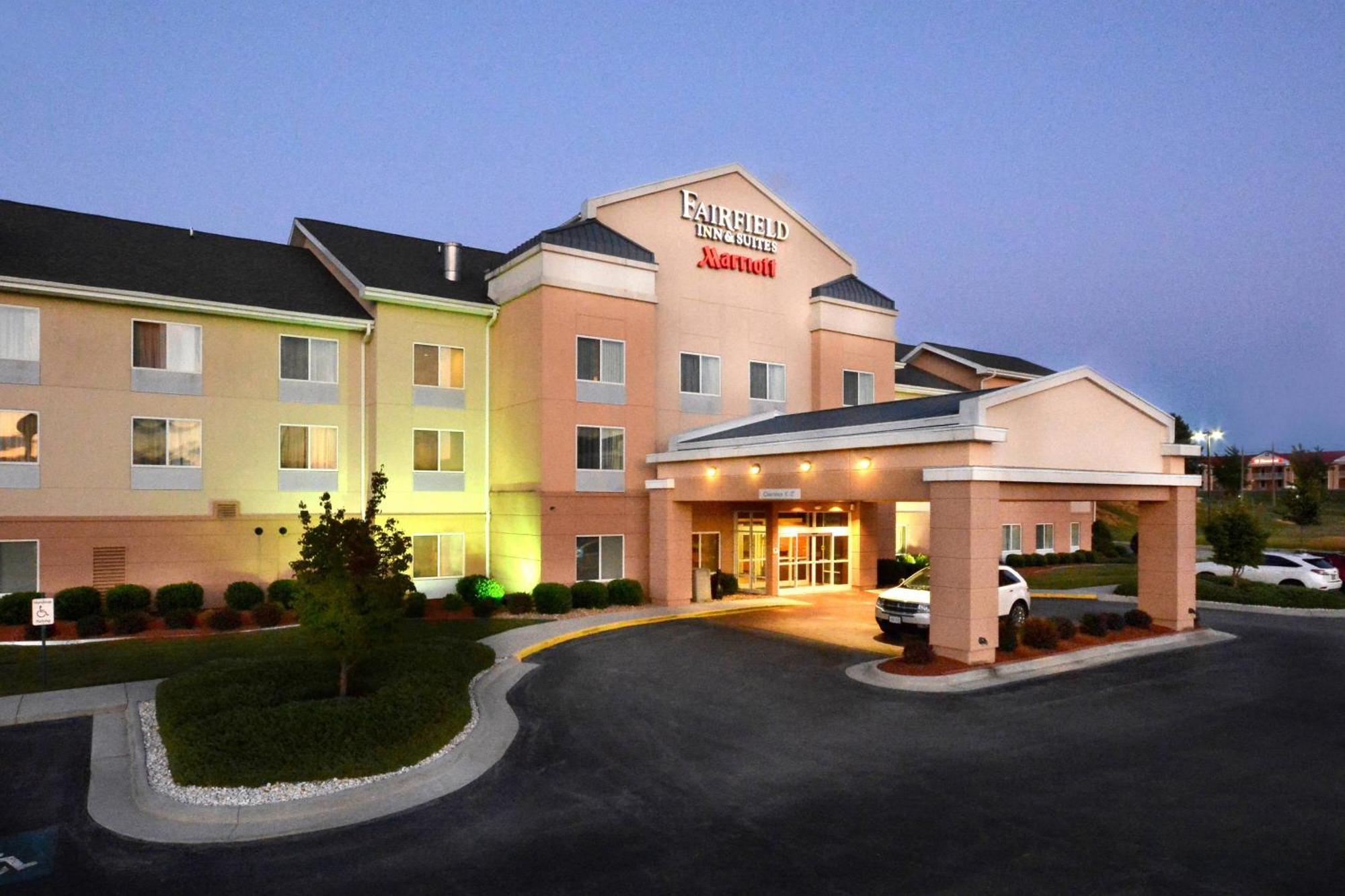 Fairfield & Hotel