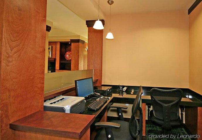 Hotel Fairfield &